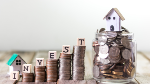 Saving vs investing illustration showing emergency savings, investments, and long-term financial planning.